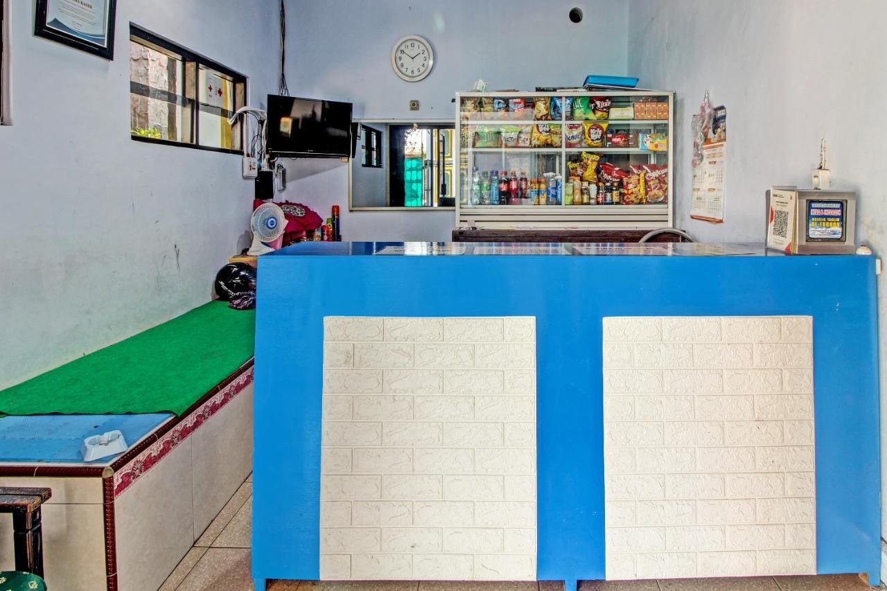 Spot On 91694 Hotel Rama Chandra Temanggung Zewnętrze zdjęcie
