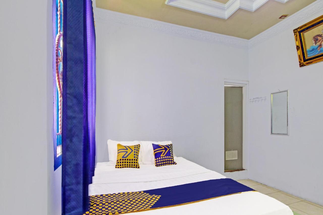 Spot On 91694 Hotel Rama Chandra Temanggung Zewnętrze zdjęcie